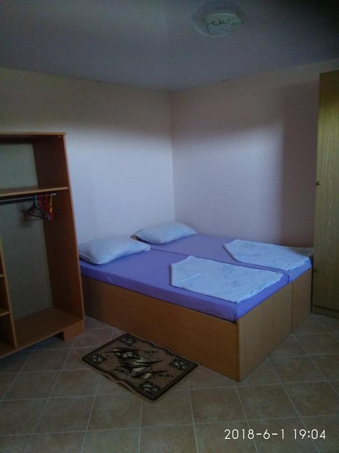 Джага-Джага Zaliznyi Port Exterior foto